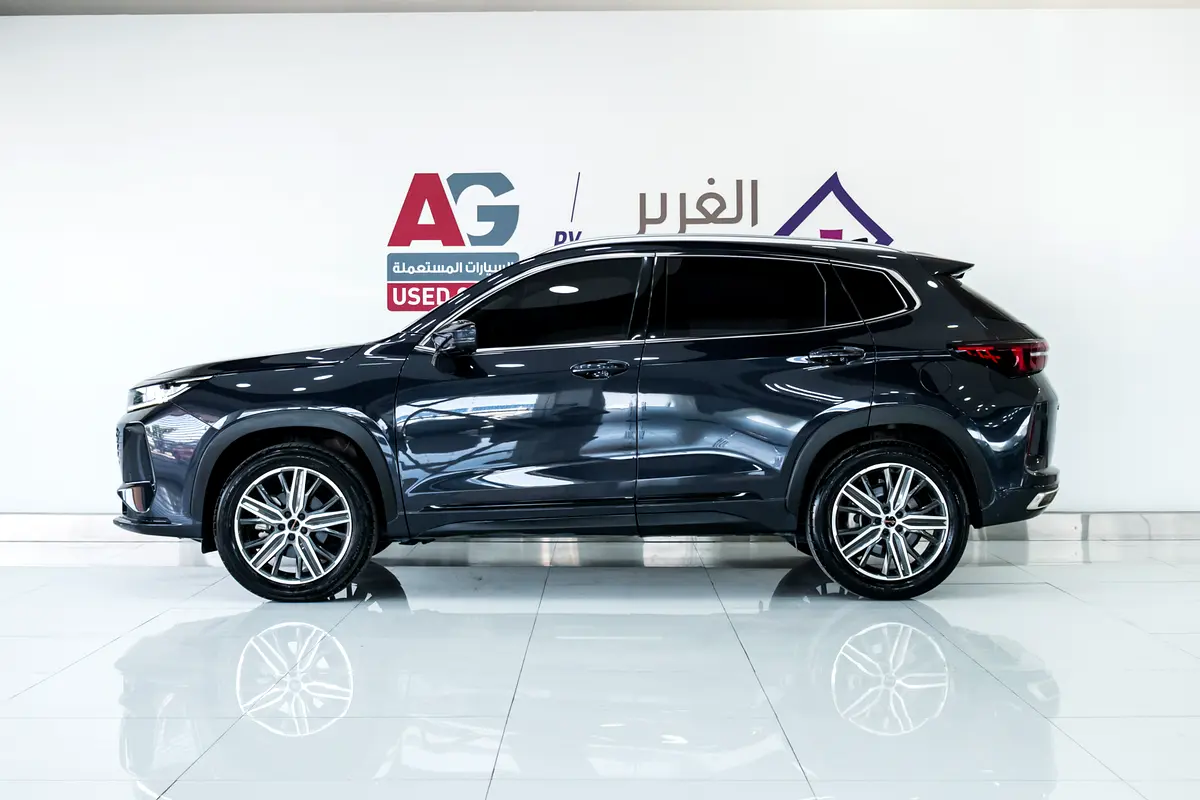 Exeed LX Luxury view 6