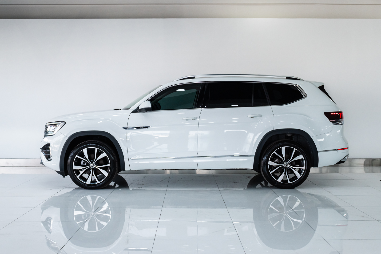 VW TERAMONT view 7