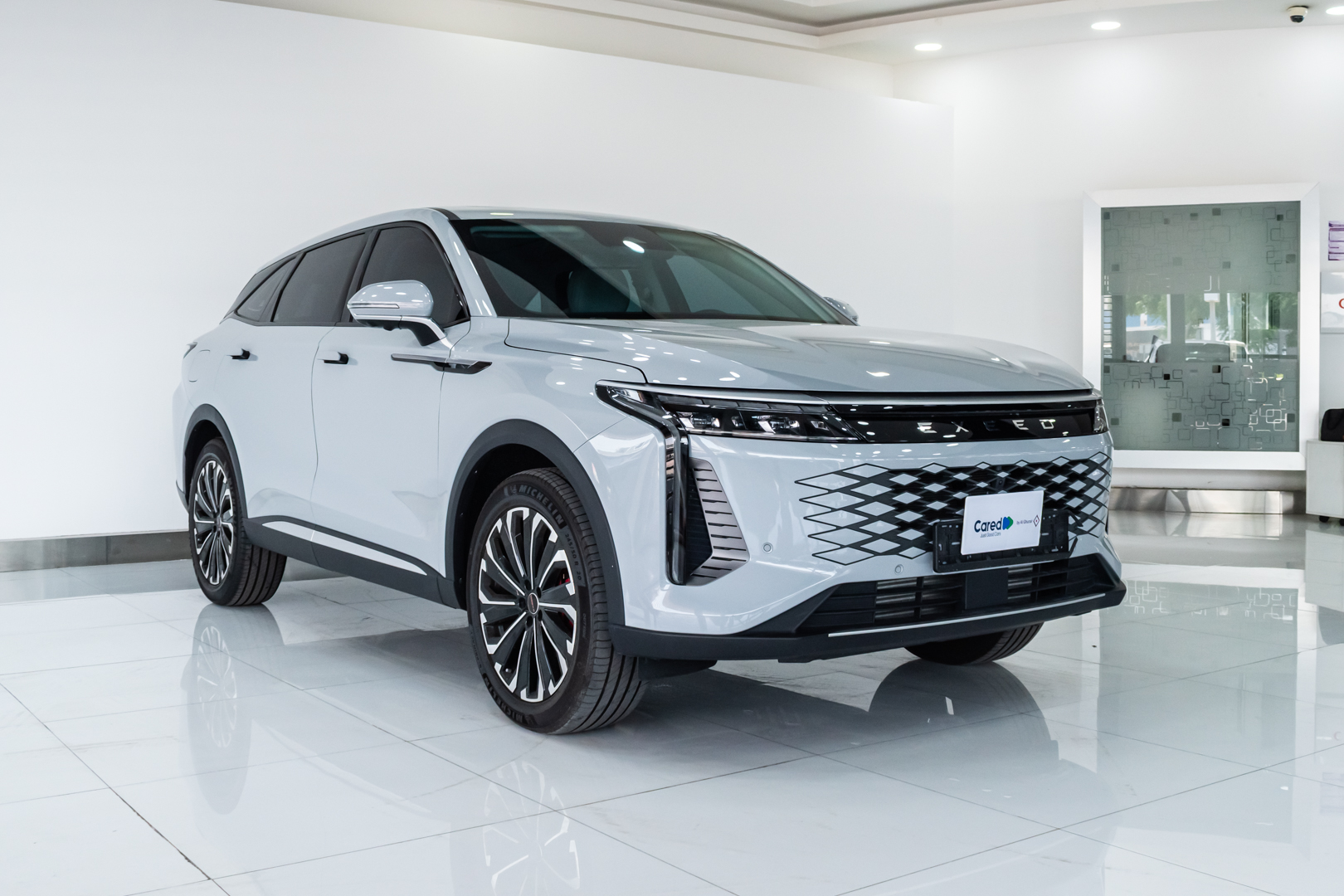 EXEED RX LUXURY view 3