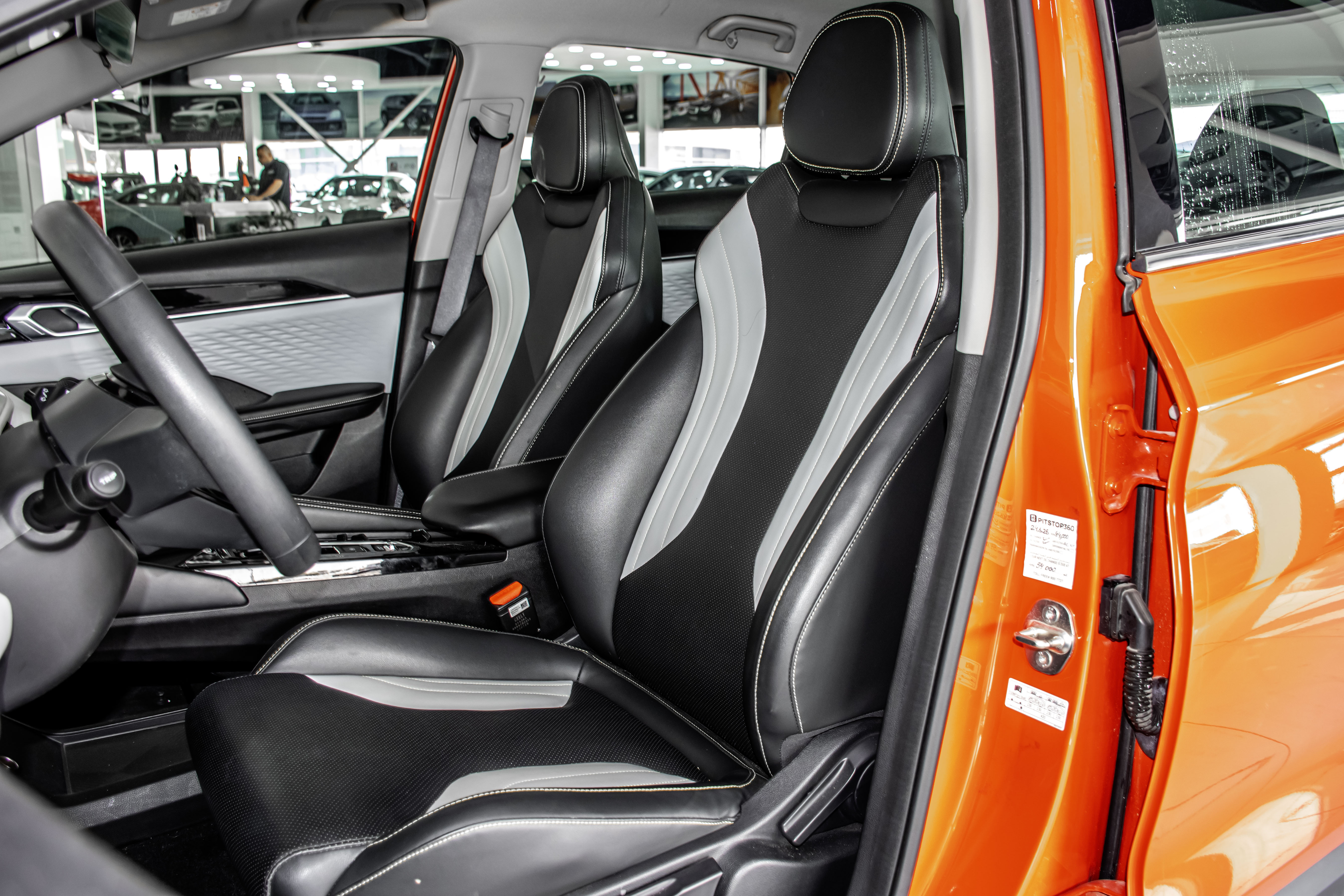 GEELY COOLRAY view 12