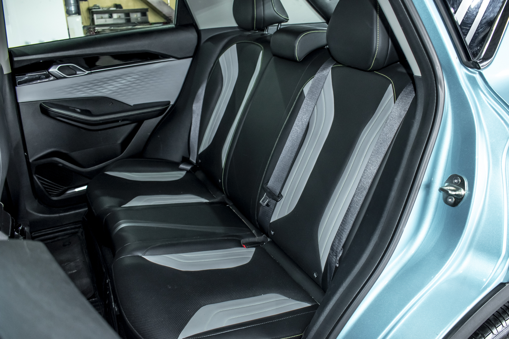 GEELY COOLRAY view 5