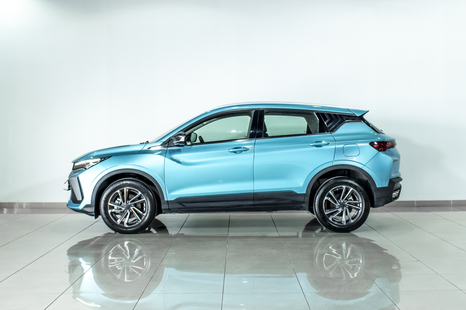 GEELY COOLRAY view 11