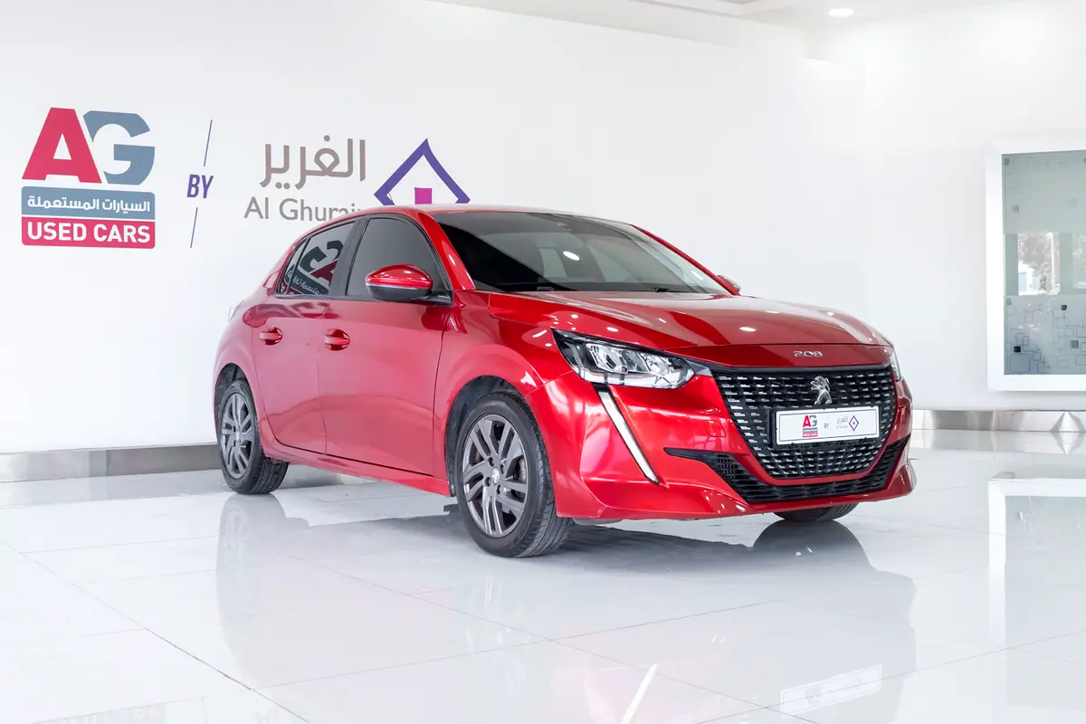 Peugeot 208 Active view 3