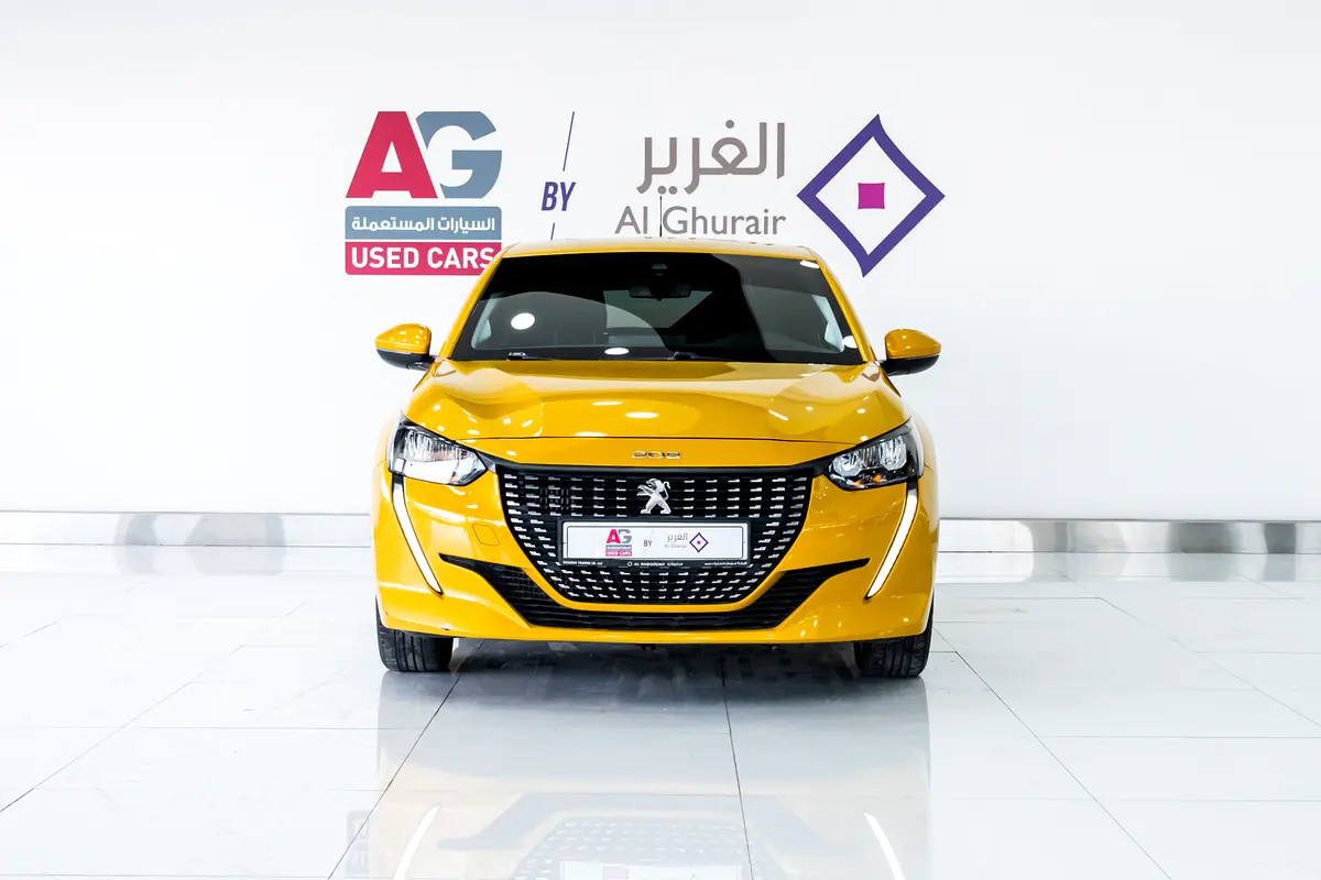 Peugeot 208 Active view 1