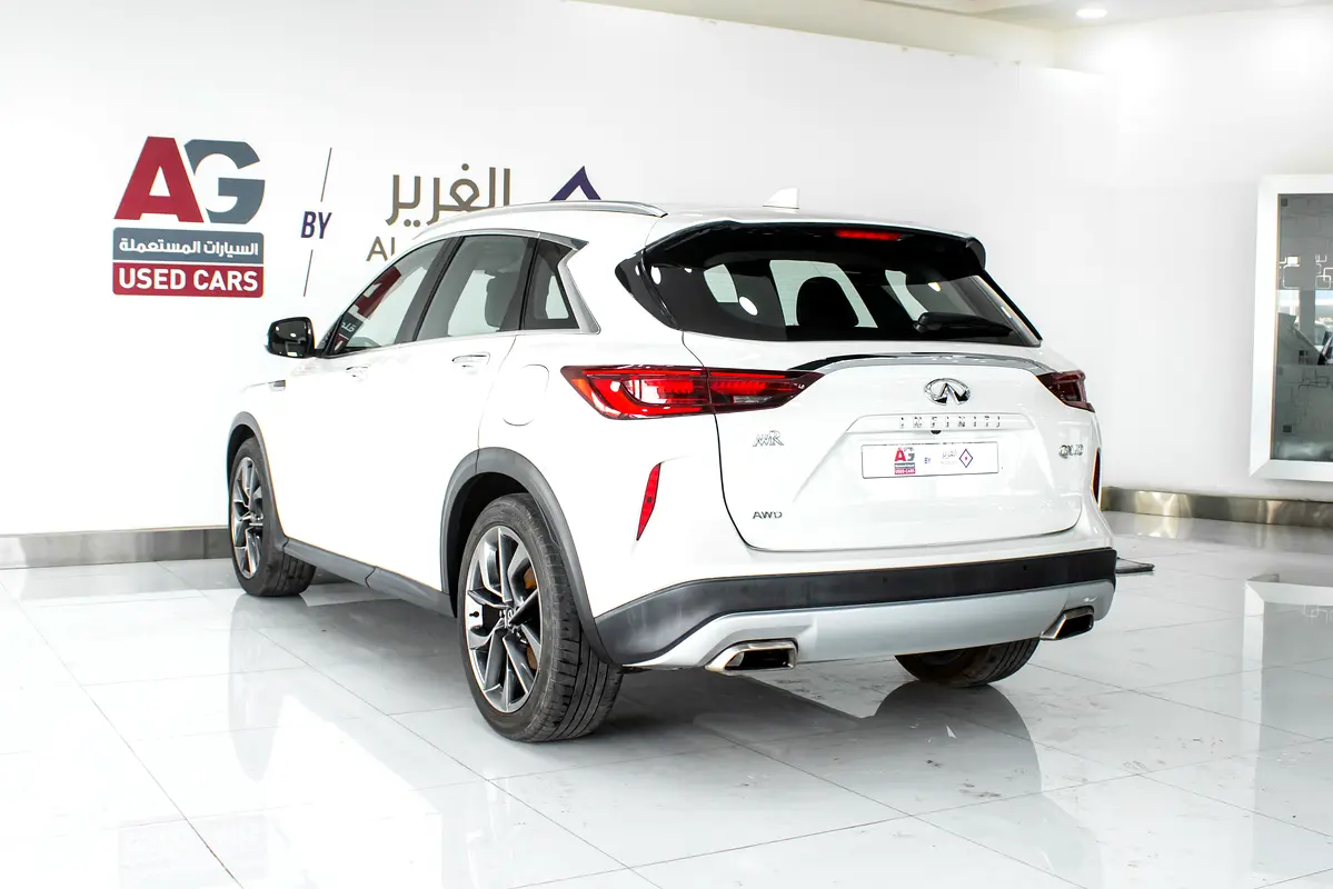 Infiniti QX50 Luxury view 5
