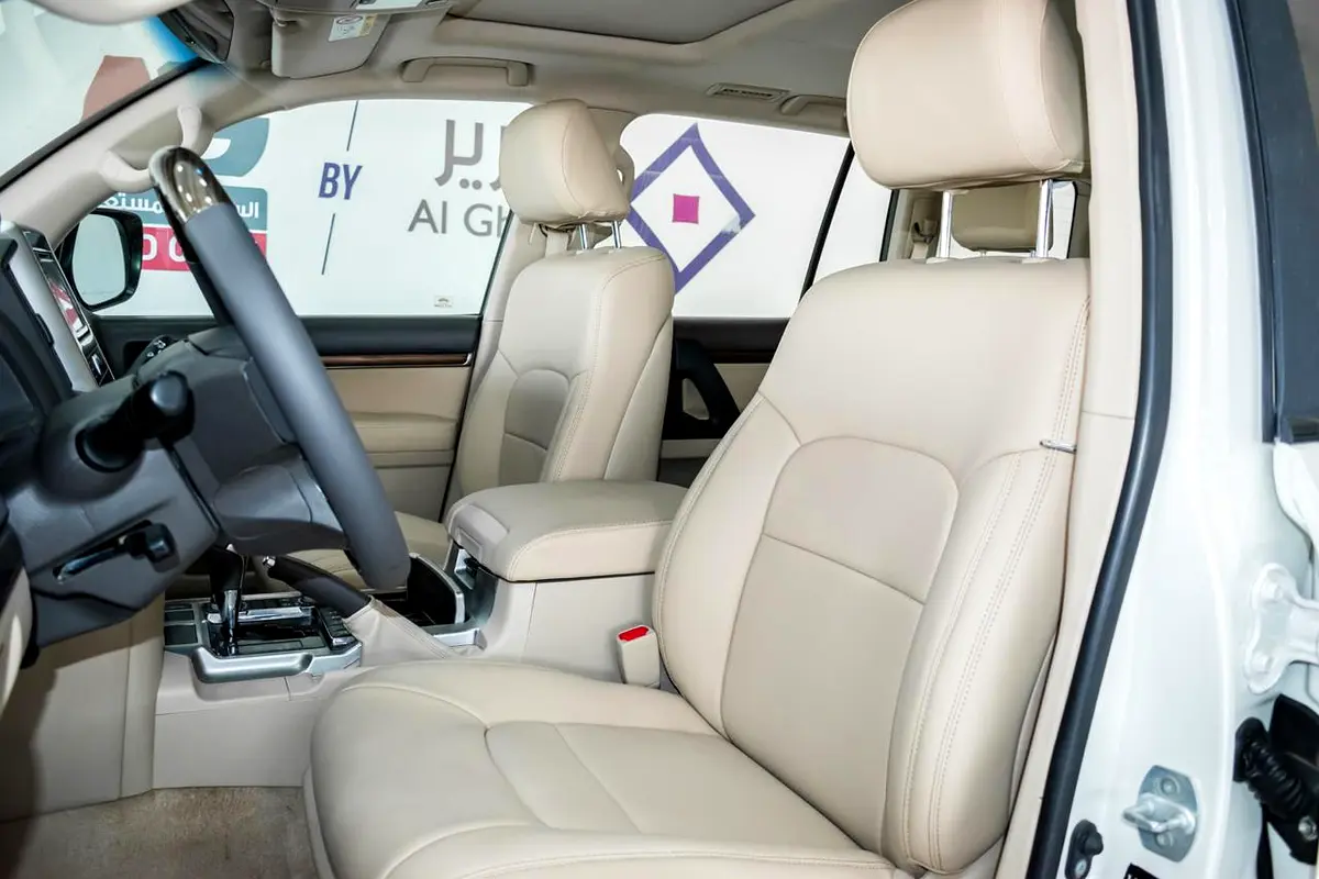 Toyota Land Cruiser Interior cover
