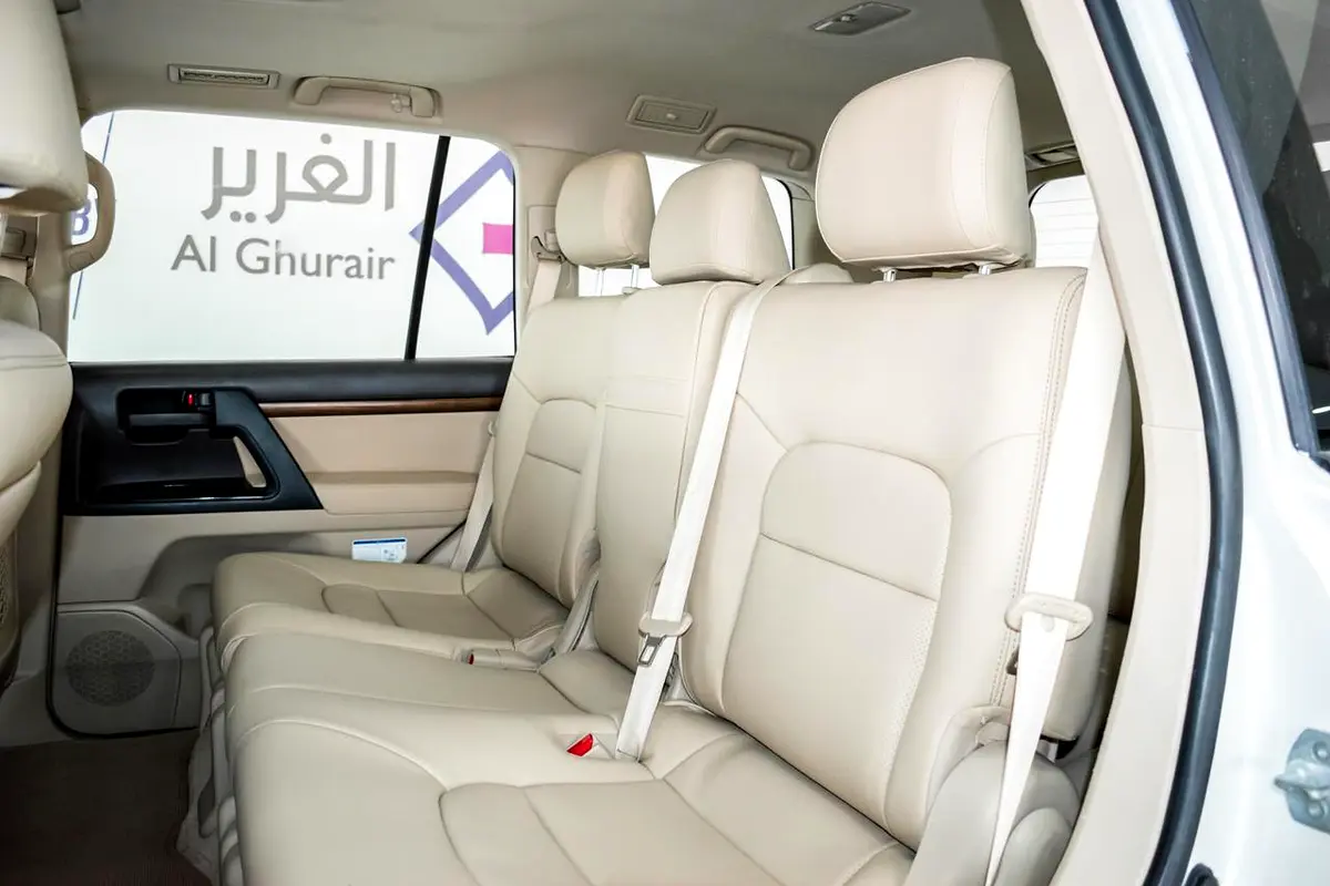 Toyota Land Cruiser Interior Back cover