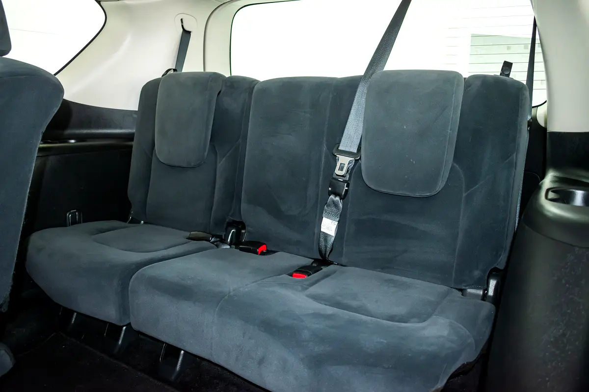Nissan Patrol Interior Back cover