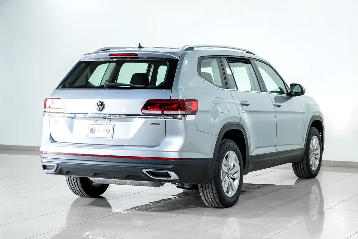 Volkswagen Teramont Trendline view 8