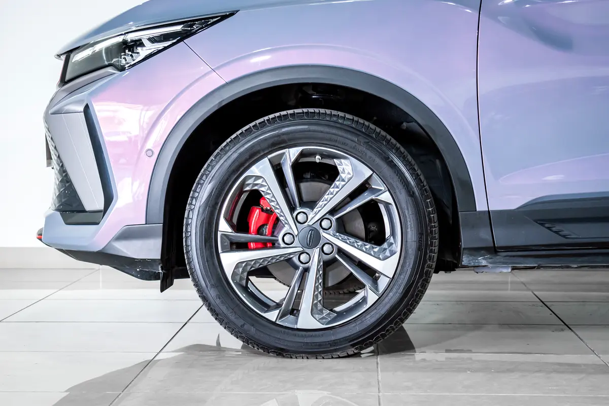 Geely Coolray GF+ view 7