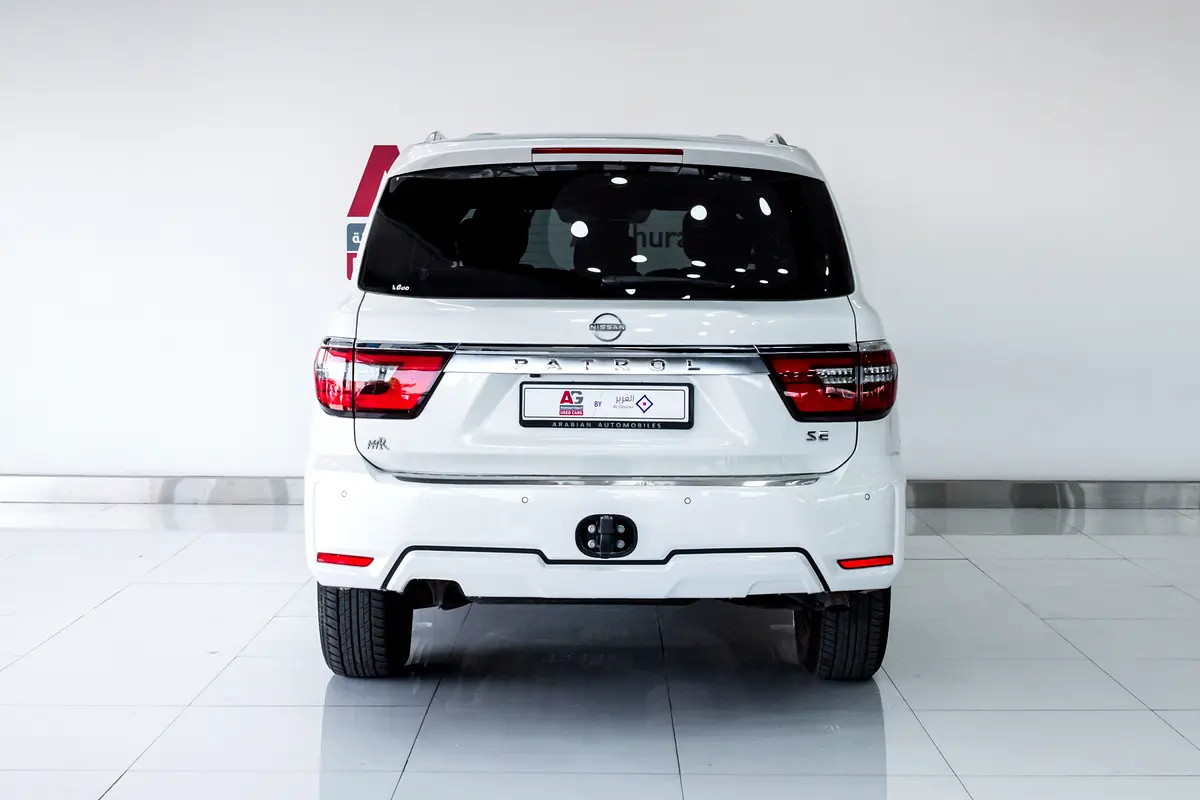 Nissan Patrol SE view 6