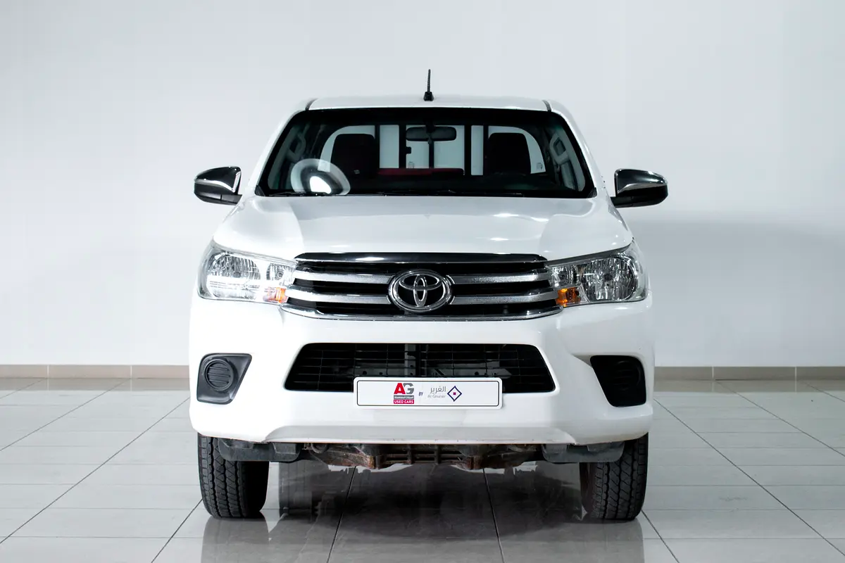 Toyota Hilux Double Cab GL view 1