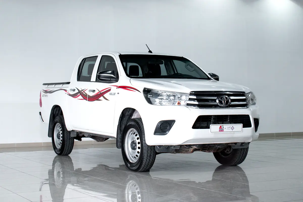 Toyota Hilux Double Cab GL view 2