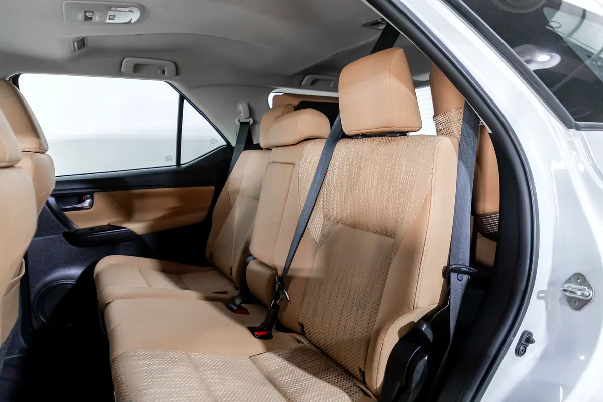 Toyota Fortuner EXR Interior Back cover