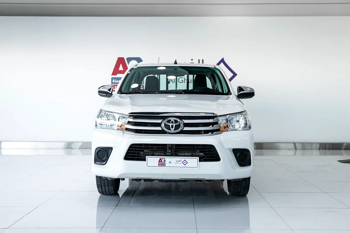 Toyota Hilux Double Cab GL view 1